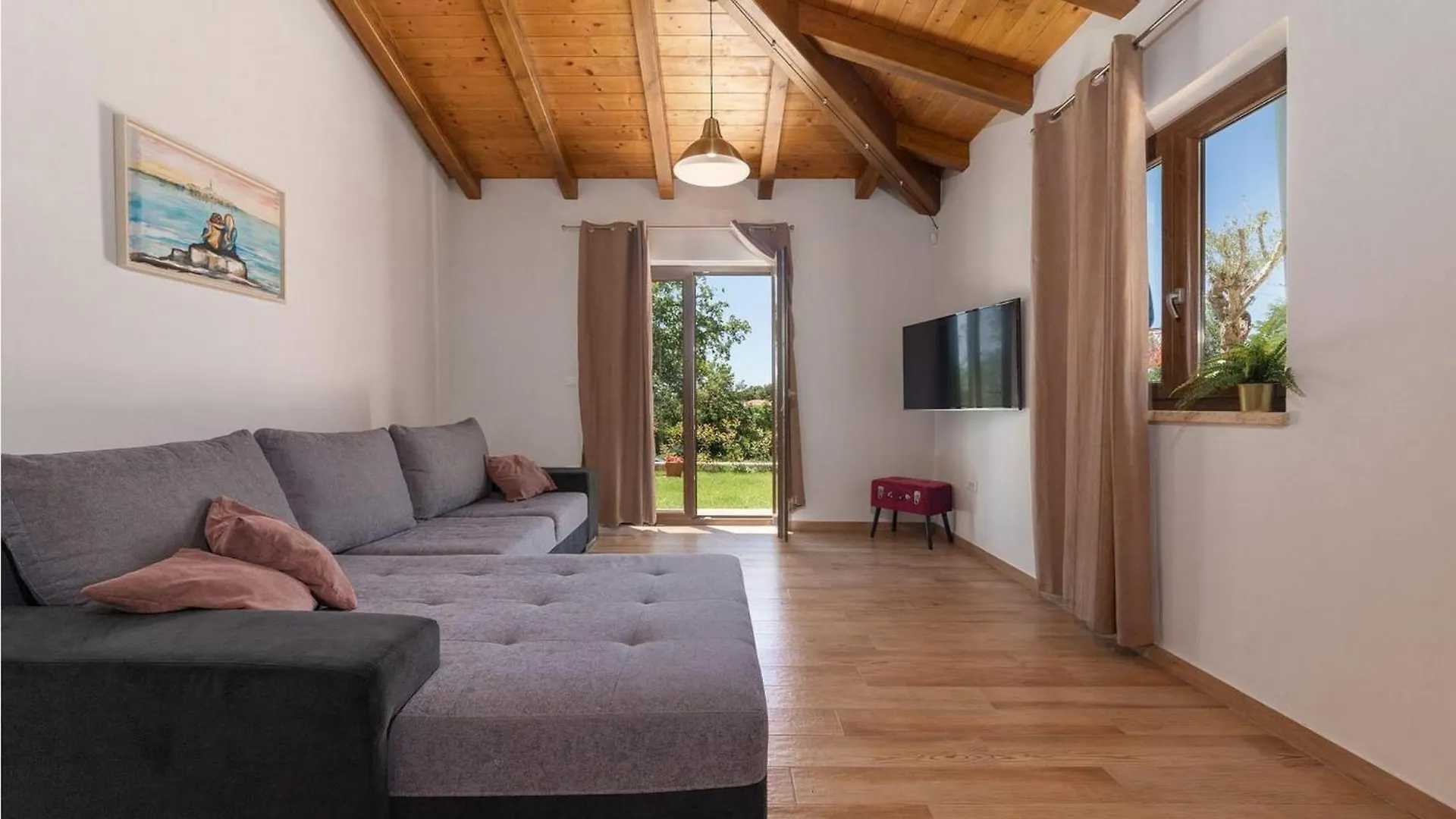 Villa Re Svetvincenat 0*,  Croatia
