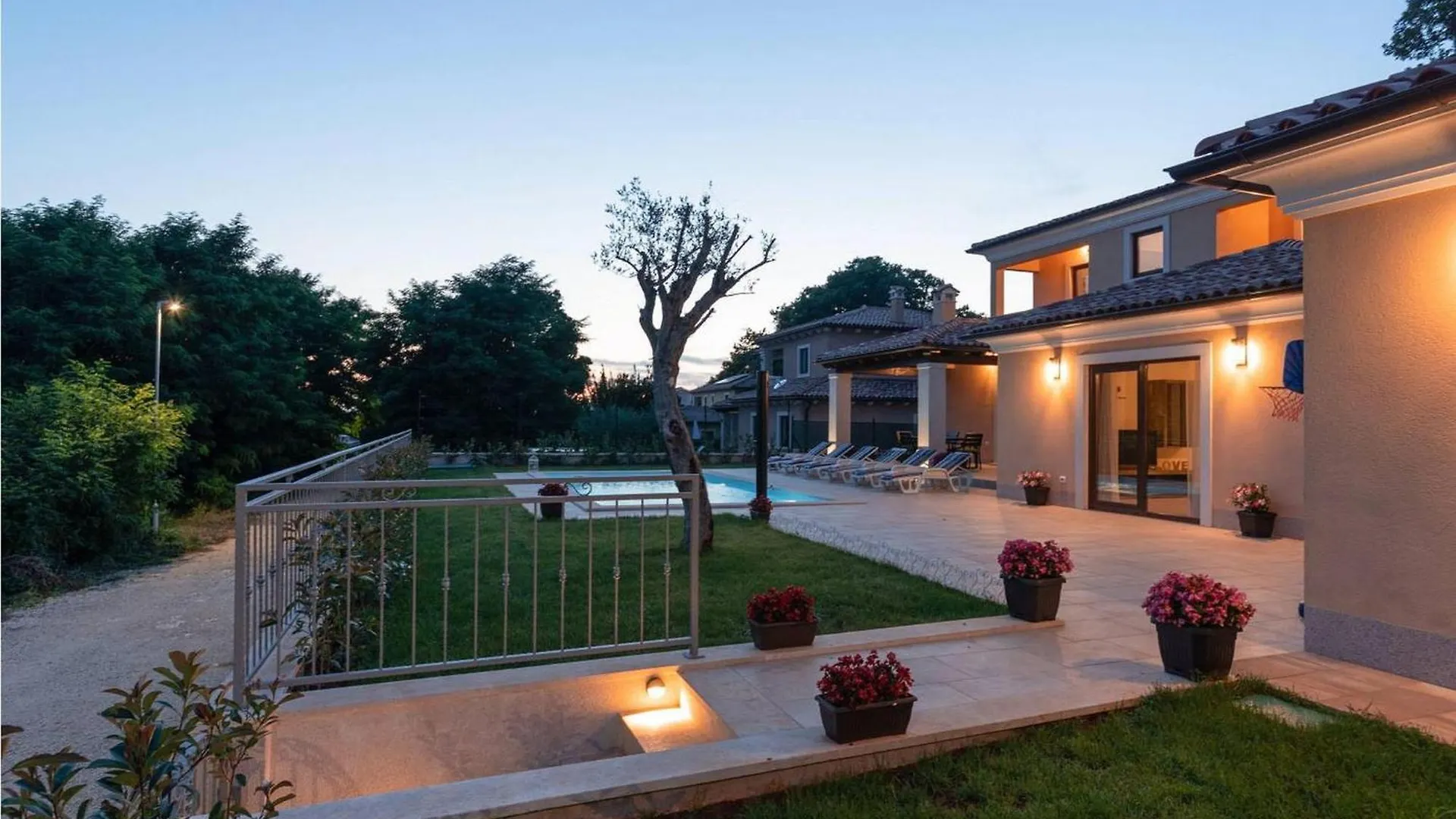 Villa Re Svetvincenat Holiday home