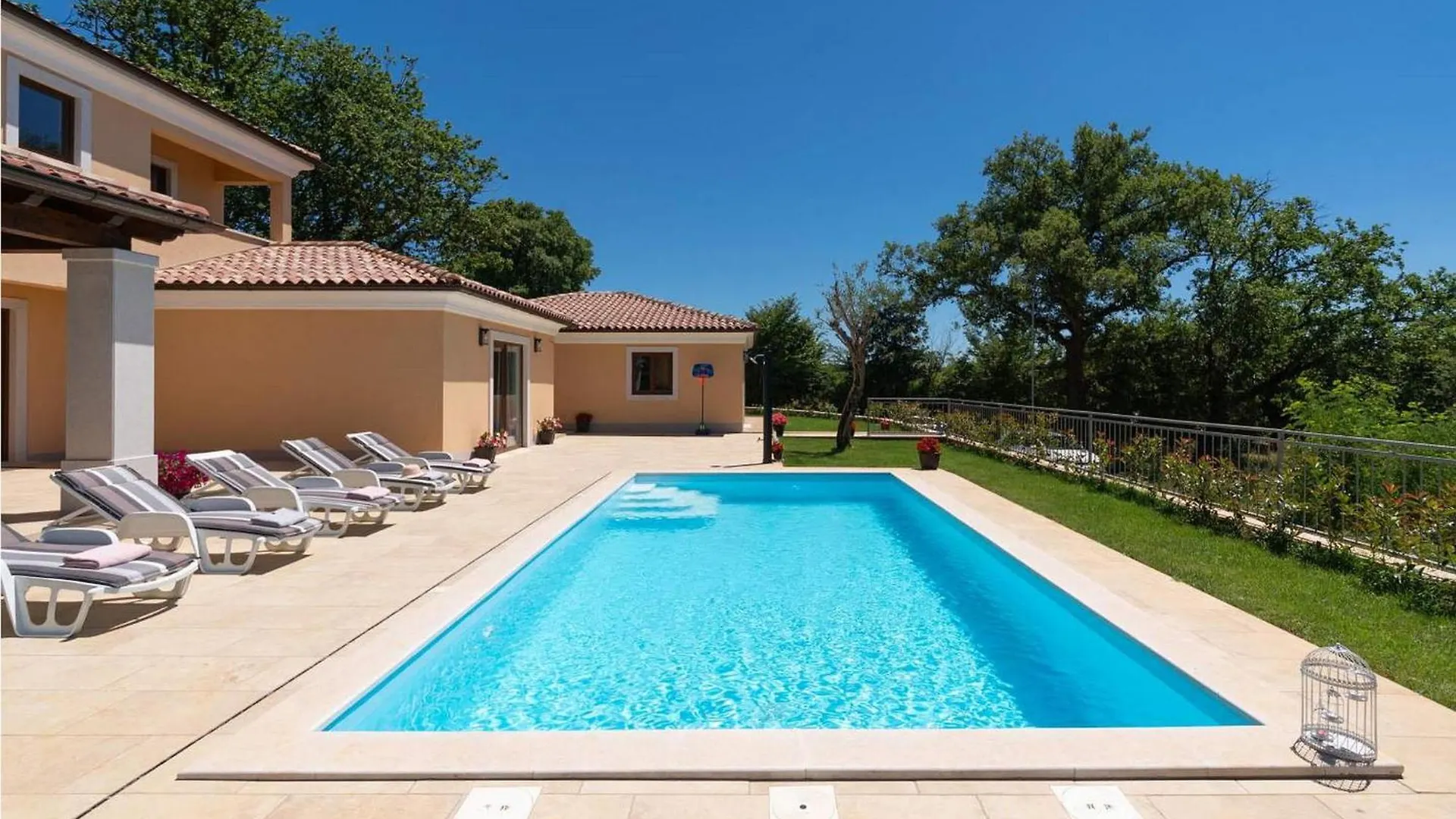 Holiday home Villa Re Svetvincenat